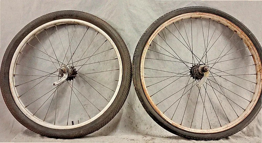 1950's Perry Komet 24/26" SS Cruiser Bike Wheel Set Coaster White!