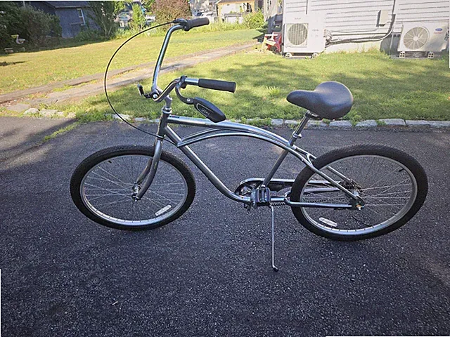 Felt Bixby 26 in Cruiser Bike 3-Speed Coaster Brake Silver